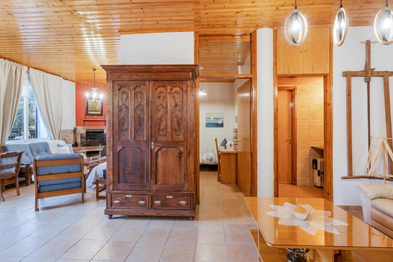 House Eufrosyne Apartment Moutoullas Bagian luar foto