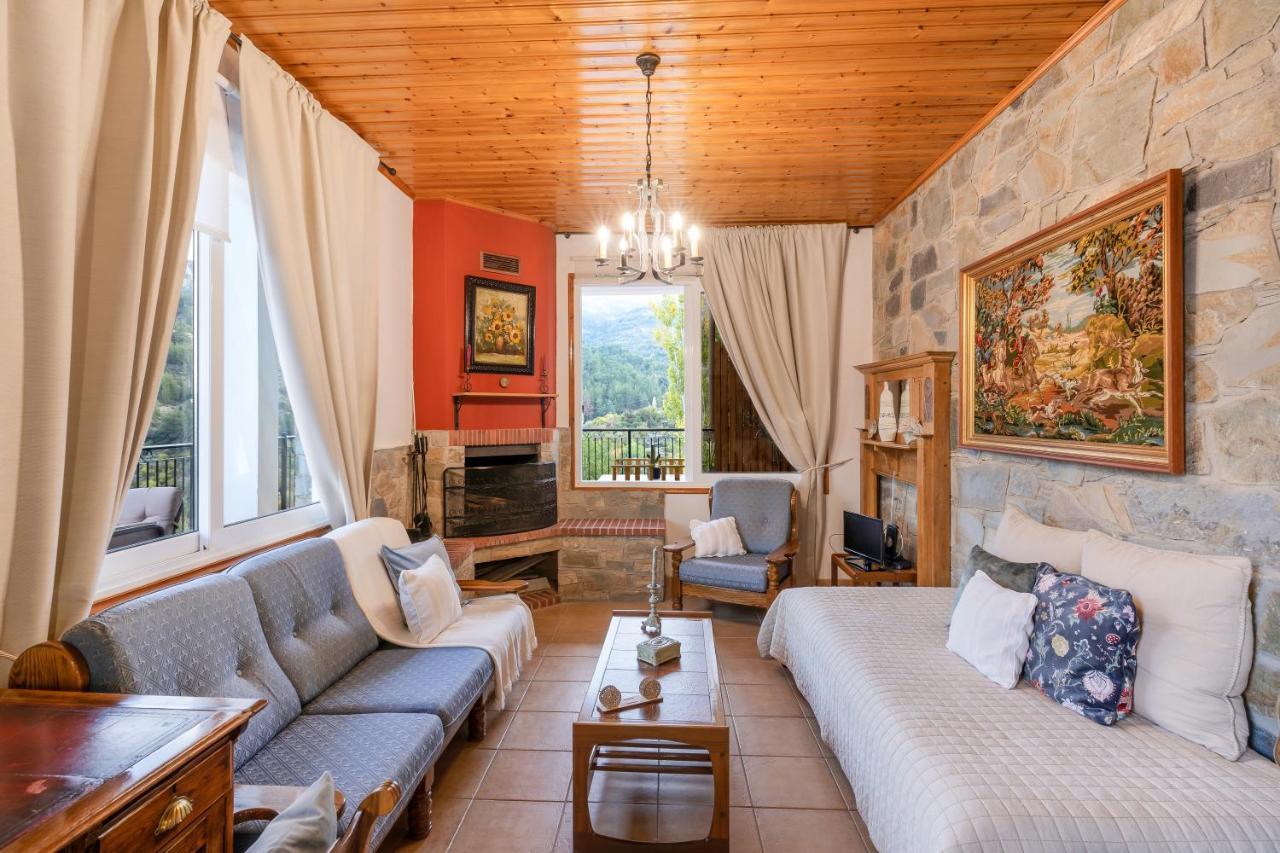House Eufrosyne Apartment Moutoullas Bagian luar foto